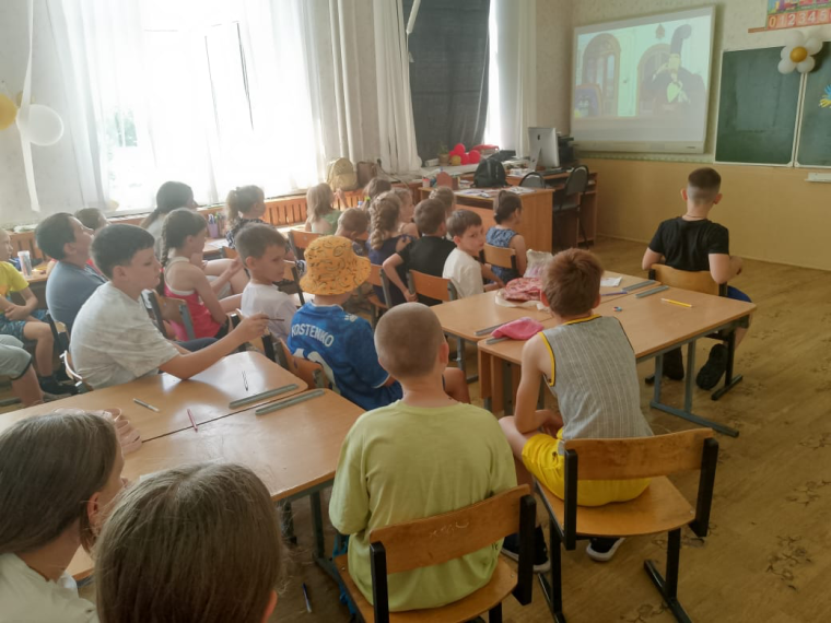 День сказок.